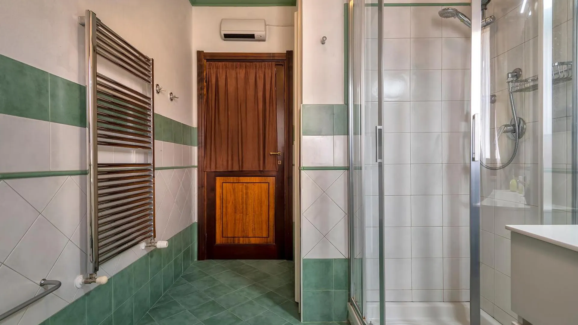 אלגהרו Sardinia Re - Tema Apartment