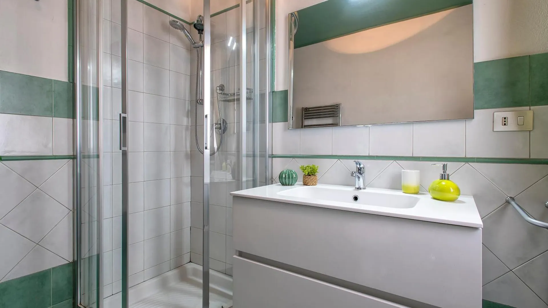 Sardinia Re - Tema Apartment ألغيرو