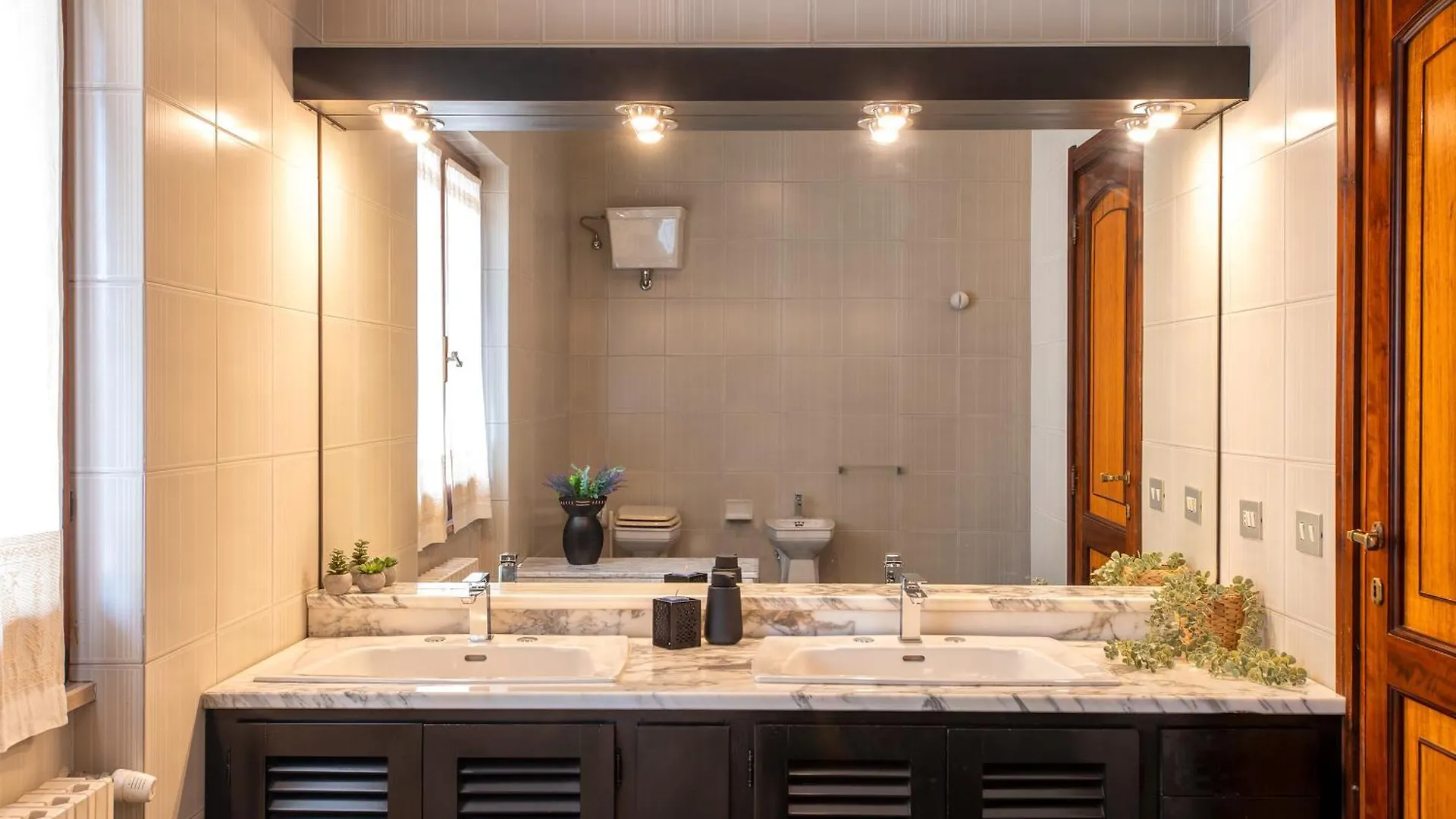 Sardinia Re - Tema Apartment ألغيرو إيطاليا